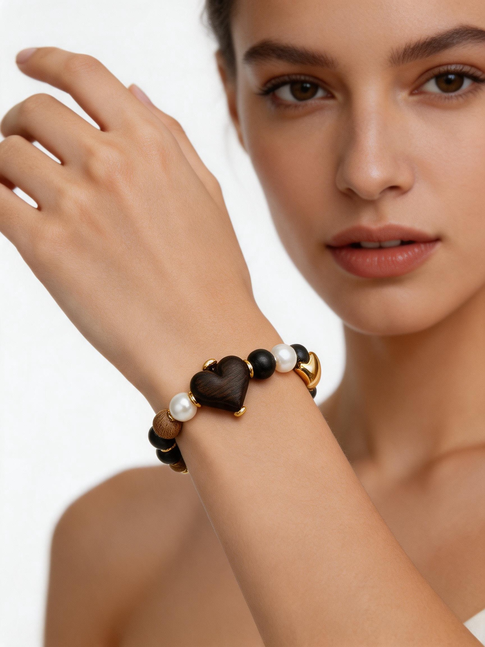 Luminous South Sea Golden Pearl Fragrant Bracelet