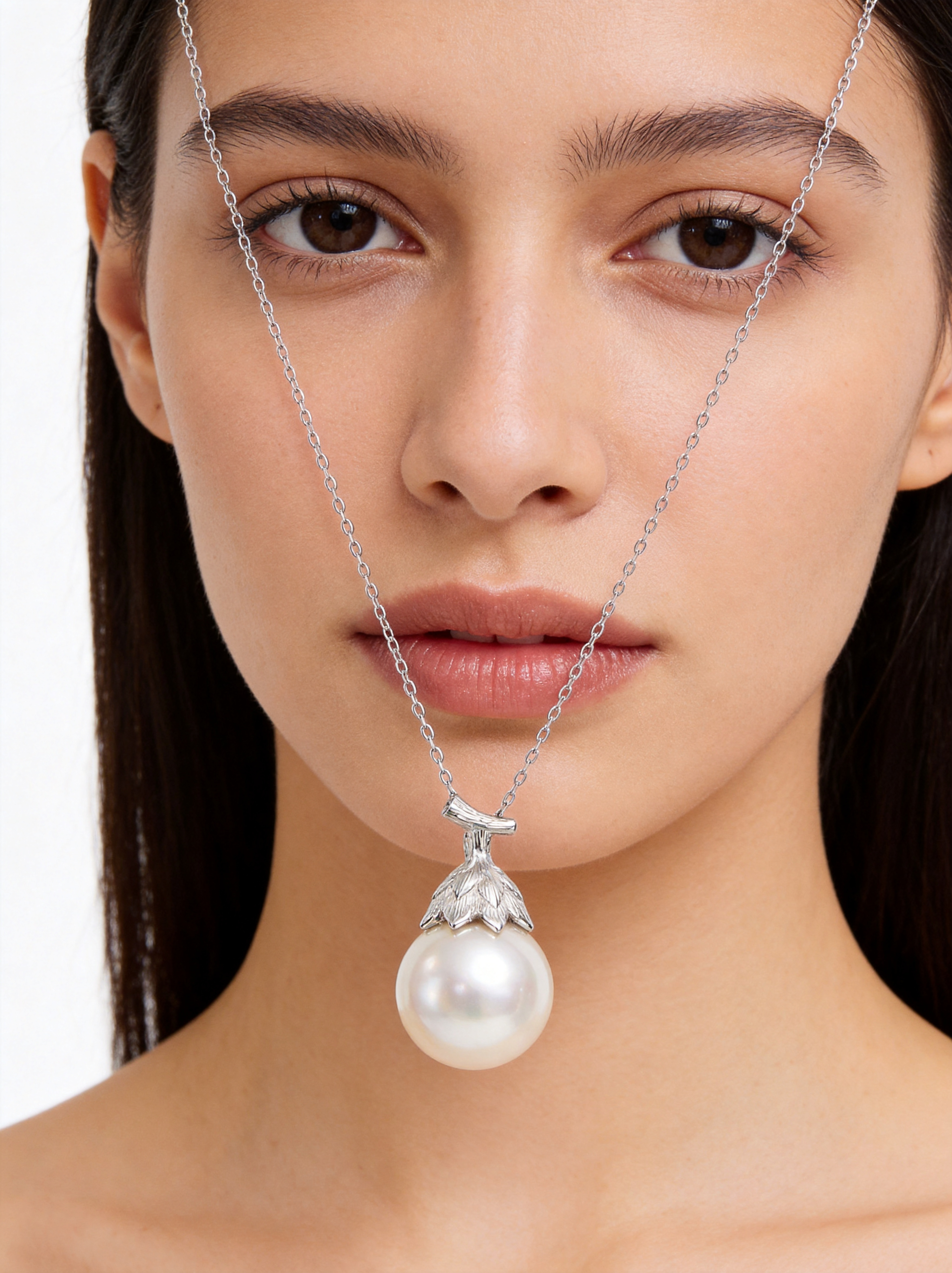 Embossed Pinecone Baroque Pearl Necklace